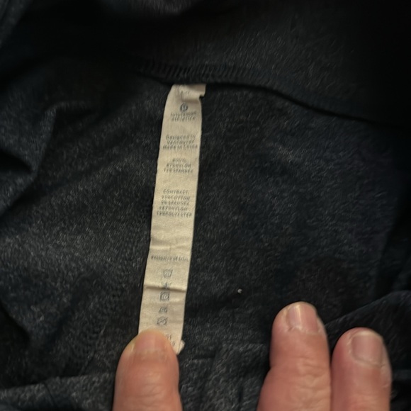 Lululemon Gather & Crow Crop - Picture 2 of 6